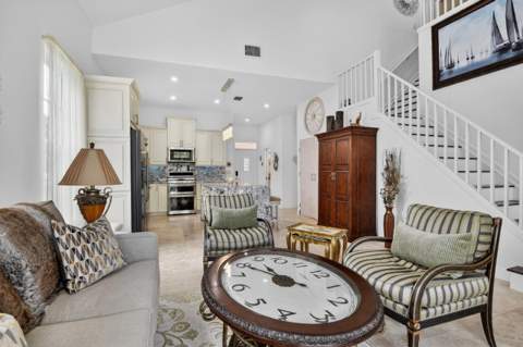 32 Monterey Pointe Drive, Palm Beach Gardens FL - photo 21 of 65