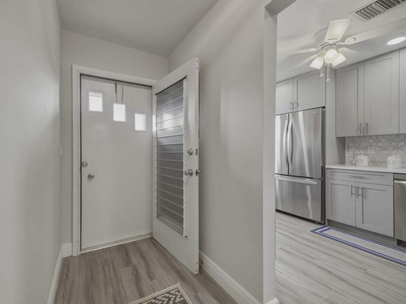1 bedroom Condominium at 5800 W Fernley Dr W #9, Cresthaven Townhomes Sec 4 Condo, Greenacres — photo 3