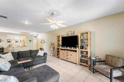 10760 Royal Caribbean Circle, Boynton Beach FL - photo 15 of 47