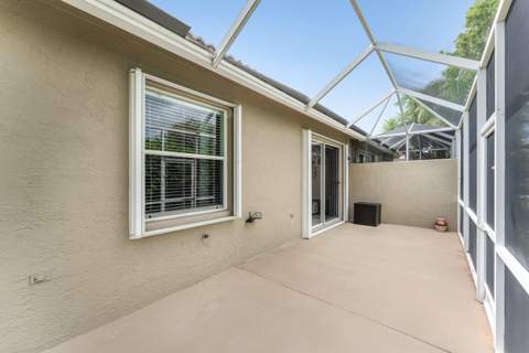 10760 Royal Caribbean Circle, Boynton Beach FL - photo 24 of 47