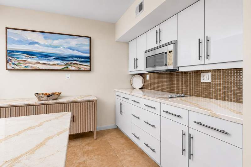 1 bedroom Stock Cooperative at 3200 NE 36th Street #806, Coral Ridge Towers North Co-Op, Fort Lauderdale — photo 5