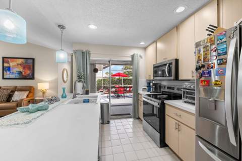 1559 SW Waterfall Boulevard, Palm City FL - photo 6 of 20