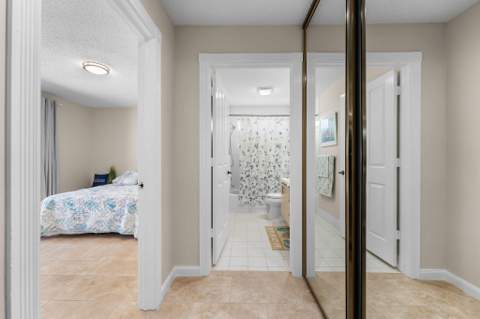 1559 SW Waterfall Boulevard, Palm City FL - photo 12 of 20