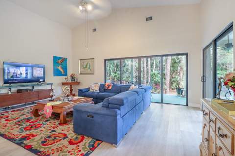 8259 155th Place, Palm Beach Gardens FL - photo 18 of 68