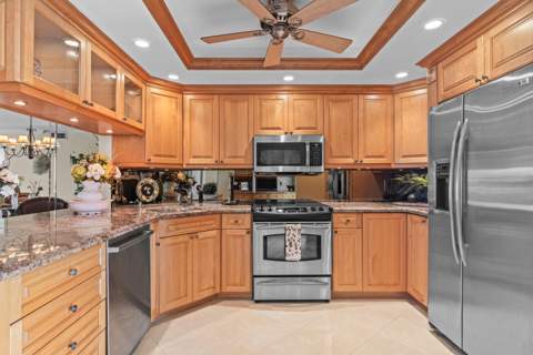 2731 NE 14th Street Causeway #923, Pompano Beach FL - photo 8 of 30