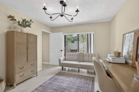 121 1st Terrace, Palm Beach Gardens FL - photo 18 of 65