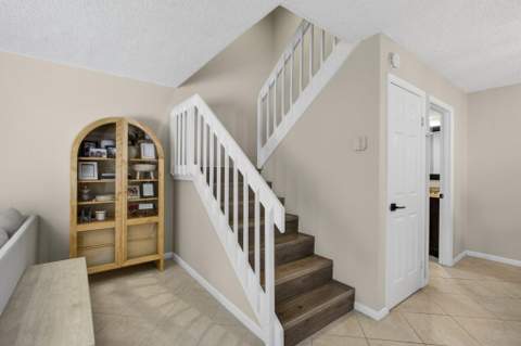 121 1st Terrace, Palm Beach Gardens FL - photo 20 of 65