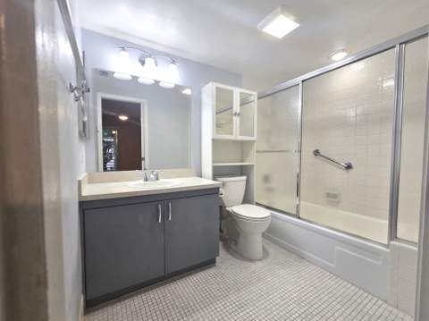 2103 Lucaya Bend #E2, Coconut Creek FL - photo 21 of 116