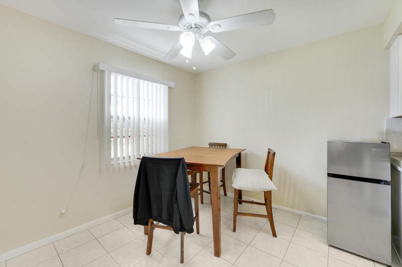 2 bedroom Condominium at 1011 Exeter, Exeter At Century Village Condo, Boca Raton — photo 5