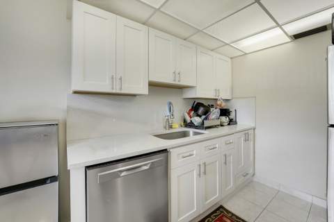 1011 Exeter, Boca Raton FL - photo 7 of 15