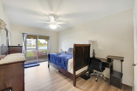 1011 Exeter, Boca Raton FL - photo 13 of 15