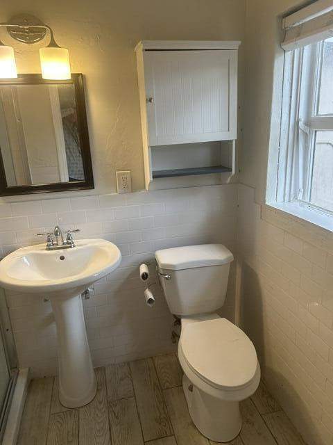 2 bedroom Single Family Residence at 1839 SW 23rd Street, Osceola Park, Fort Lauderdale — photo 2