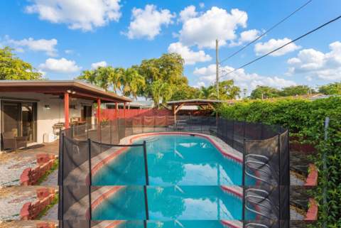 4841 NW 19th Street, Lauderhill FL - photo 18 of 21