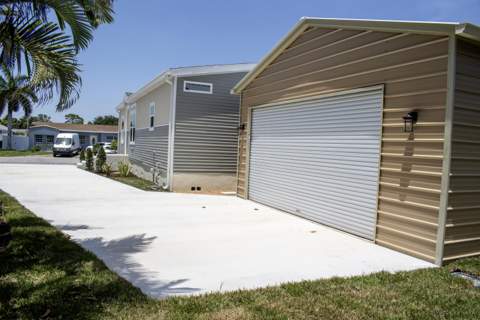 1757 N 12th Ct Court, Lake Worth Beach FL - photo 9 of 16