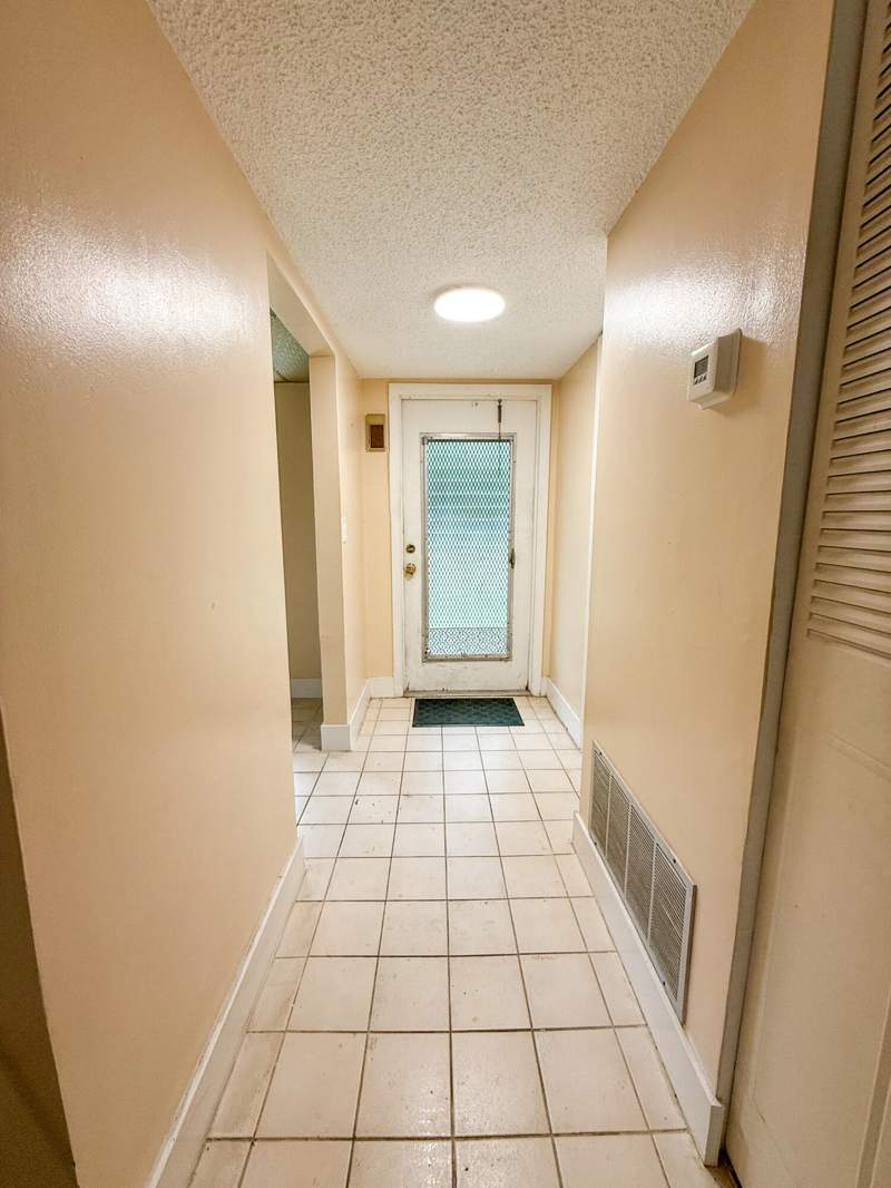 1 bedroom Condominium at 604 NE 2nd Street #122, Danians North Condo, Dania Beach — photo 5