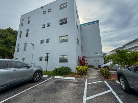 604 NE 2nd Street #122, Dania Beach FL - photo 20 of 20