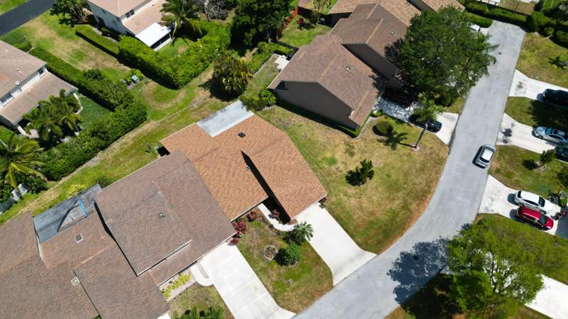 2 bedroom Townhouse at 11909 Donlin Drive, PARK PLACE OF WELLINGTON, Wellington — photo 5