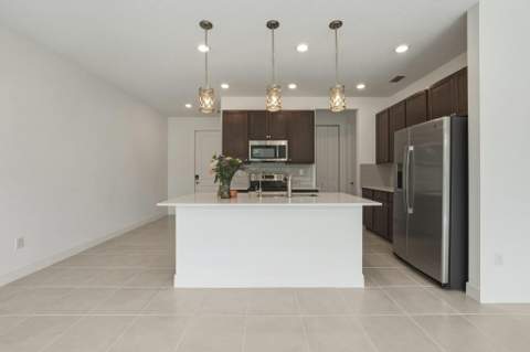 4364 Veleiros Avenue, Deerfield Beach FL - photo 15 of 48