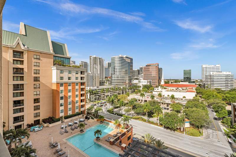 2 bedroom Condominium at 110 N Federal Highway #1113, Waverly At Las Olas Condo, Fort Lauderdale — photo 3