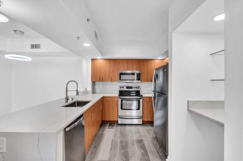110 N Federal Highway #1113, Fort Lauderdale FL - photo 24 of 53