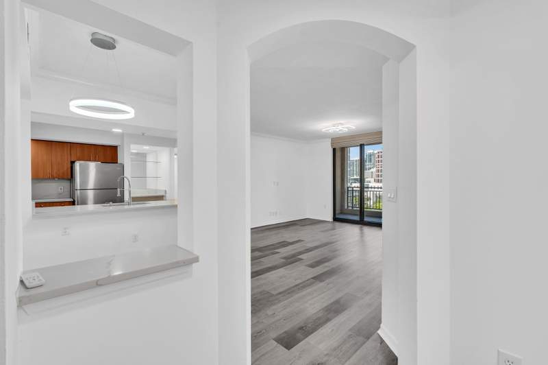 2 bedroom Condominium at 110 N Federal Highway #1113, Waverly At Las Olas Condo, Fort Lauderdale — photo 5