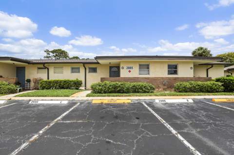 2885 W Ashley Dr Drive #B, West Palm Beach FL - photo 17 of 34