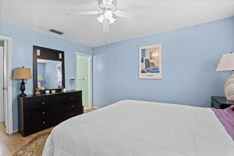 2885 W Ashley Dr Drive #B, West Palm Beach FL - photo 12 of 34