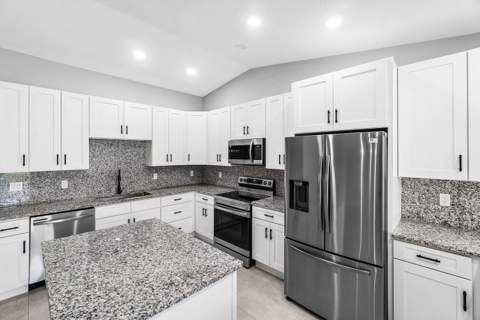 120 Mayfair Lane, Boynton Beach FL - photo 10 of 37