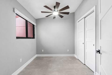120 Mayfair Lane, Boynton Beach FL - photo 18 of 37