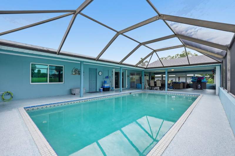 3 bedroom Single Family Residence at 2773 SE Pine Valley Street, South Port St Lucie Unit 12, Port St. Lucie — photo 4