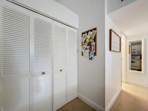 1341 SE 3rd Avenue #210, Dania Beach FL - photo 7 of 48