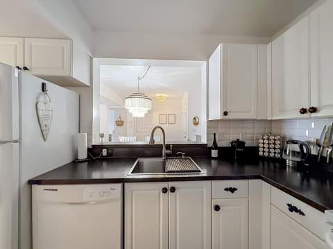 1341 SE 3rd Avenue #210, Dania Beach FL - photo 9 of 48