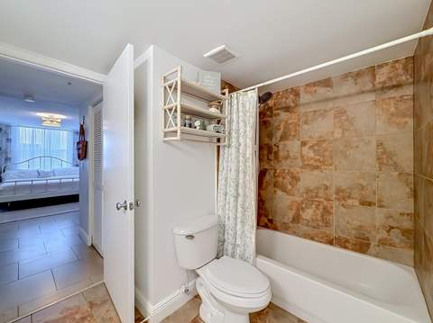 1341 SE 3rd Avenue #210, Dania Beach FL - photo 16 of 48