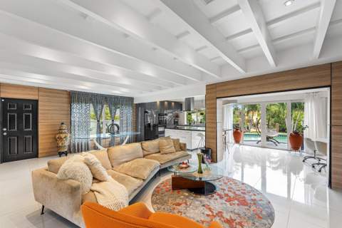 5660 Nassau Drive, Boca Raton FL - photo 7 of 38