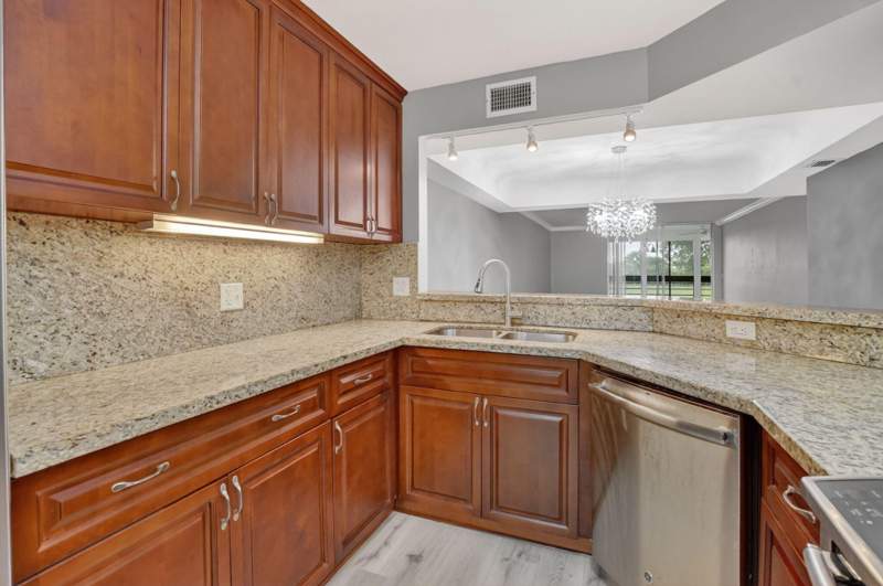 2 bedroom Condominium at 23305 N Barwood Ln Lane #209, Barwood Condo, Boca Raton — photo 3
