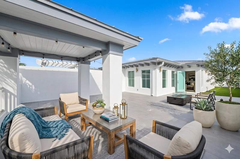 4 bedroom Townhouse at 218 NE 15th Avenue #218, Island Enclave, Fort Lauderdale — photo 3