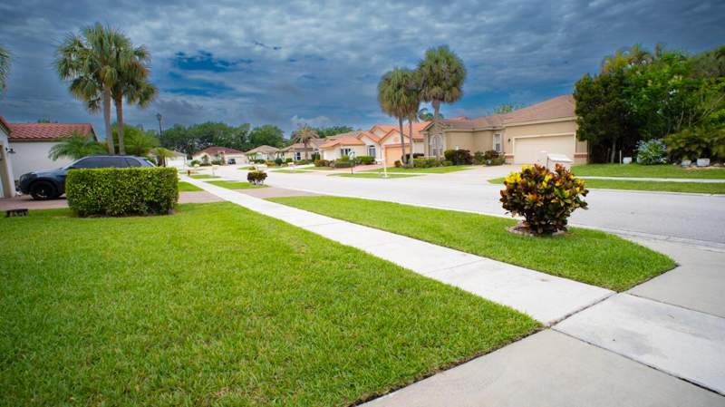 2 bedroom Single Family Residence at 3872 Summer Chase Court, Summer Chase / Cypress Woods 2, Lake Worth — photo 4