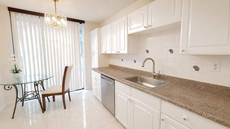 1 bedroom Condominium at 3450 Blue Lake Drive #204, Blue Lake Apts Condo, Pompano Beach — photo 3