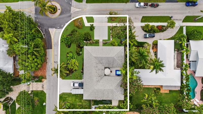 3 bedroom Single Family Residence at 2417 SE 19th Place, Harbour Heights Add, Fort Lauderdale — photo 5