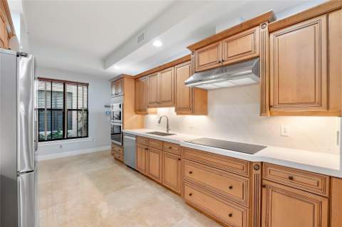 430 NE 7th Avenue #430, Fort Lauderdale FL - photo 9 of 42