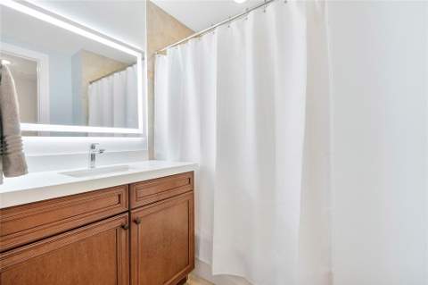 430 NE 7th Avenue #430, Fort Lauderdale FL - photo 17 of 42