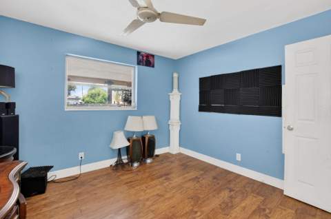 220 SW 10th Avenue, Boynton Beach FL - photo 24 of 56
