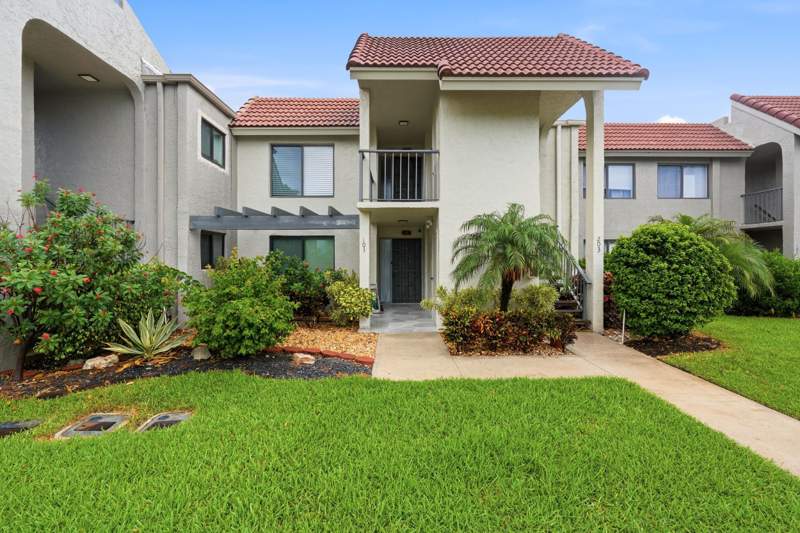 2 bedroom Condominium at 5500 Fairway Park Drive #103, Fairway Park Condo, Boynton Beach — photo 2