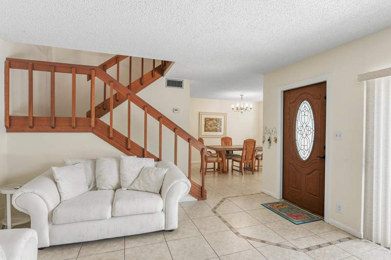 2 bedroom Townhouse at 3802 SE Jefferson Street, The Court Yards Condo, Stuart — photo 3