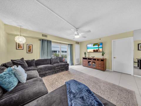 3215 S Ocean Boulevard #104, Highland Beach FL - photo 14 of 34