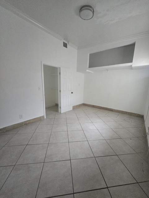 6209 Grant Street, Hollywood FL - photo 6 of 7