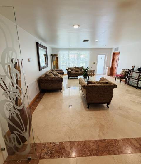 3916 Adams Street, Hollywood FL - photo 16 of 39