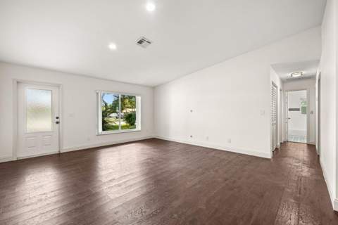 638 SW 4th Avenue, Boynton Beach FL - photo 6 of 43