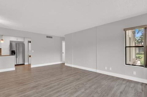715 Sunny Pine Way #B1, Greenacres FL - photo 12 of 31