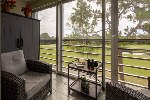 6698 N 10th Ave Avenue #323, Lake Worth FL - photo 9 of 31